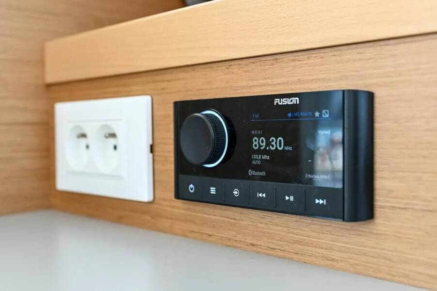 Excess 11 Island Blue V