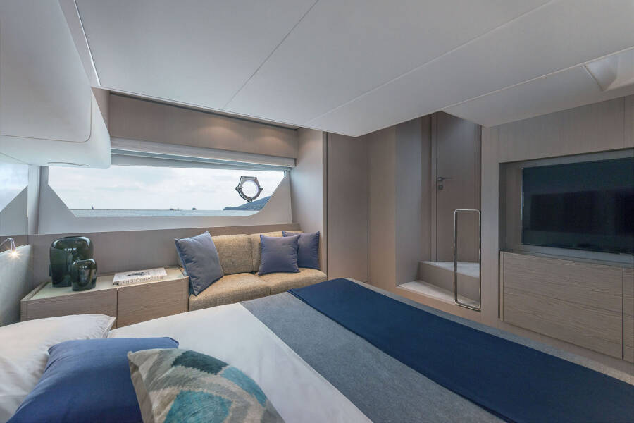 Ferretti Yachts 500 Alabdulla