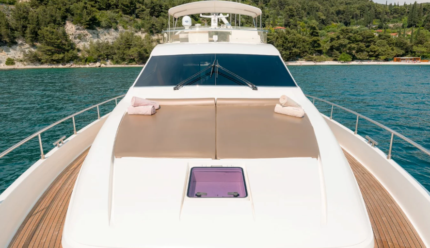 Ferretti Yachts 730 Angelica