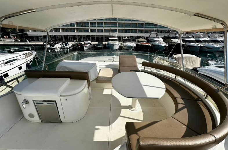 Ferretti Yachts 730 Angelica