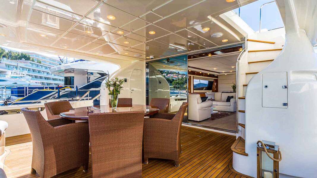 Ferretti Yachts 880 Miss Katarina