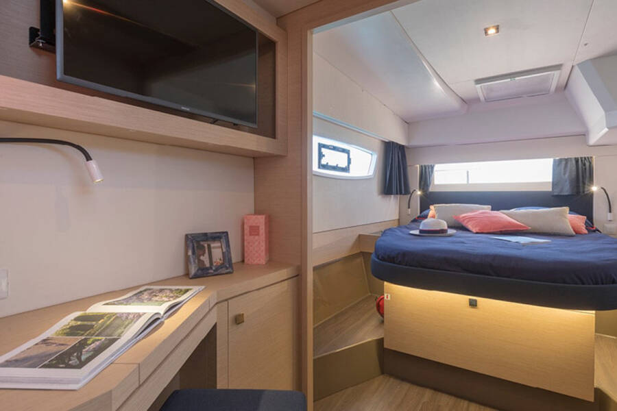 Fountaine Pajot Astrea 42 Quatuor Rosual Mar 467/2025