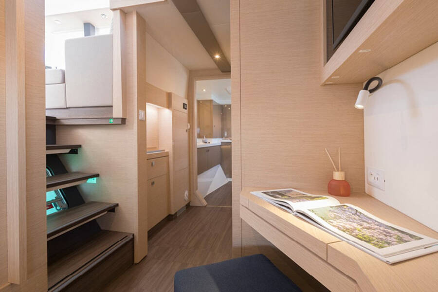 Fountaine Pajot Astrea 42 Quatuor Rosual Mar 467/2025