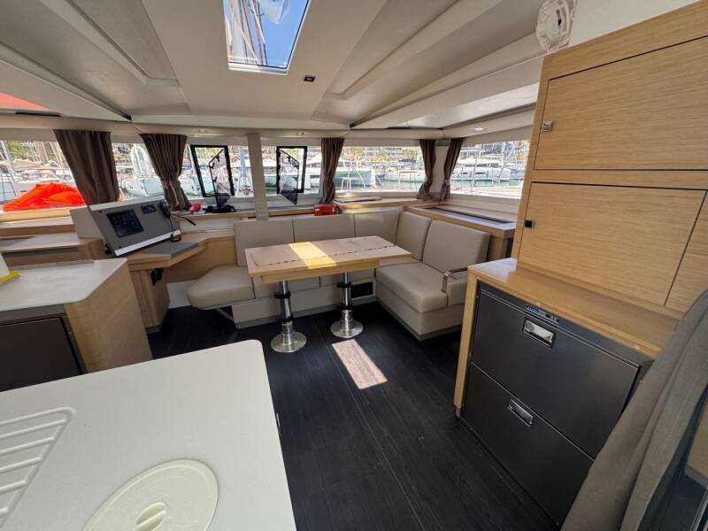 Fountaine Pajot Astrea 42 Quatuor Rosual Mar