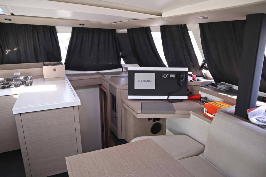 Fountaine Pajot Astrea 42 Hannah III