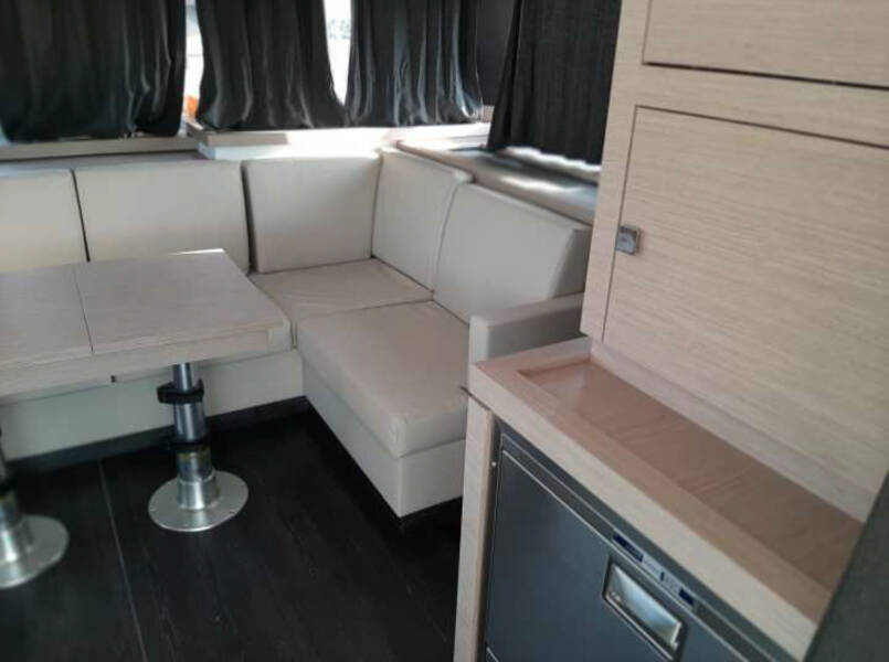 Fountaine Pajot Astrea 42 PRESTIGE