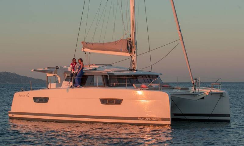 Fountaine Pajot Astrea 42 ABOUT_DB 
