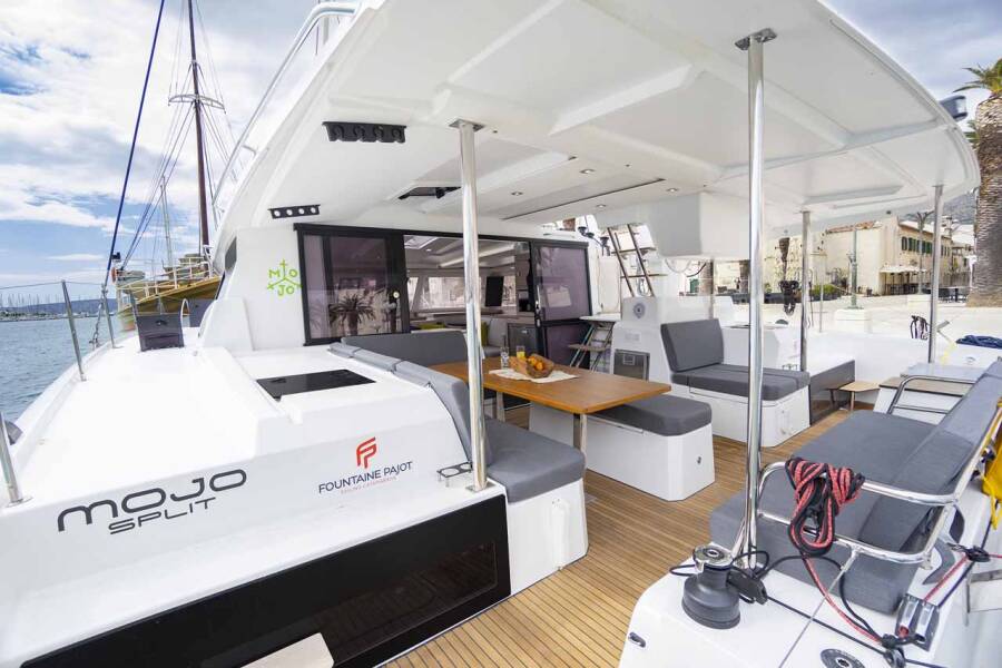 Fountaine Pajot Astrea 42 Mojo