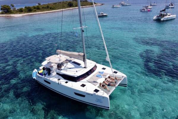 Fountaine Pajot Astrea 42 Ocean Allure