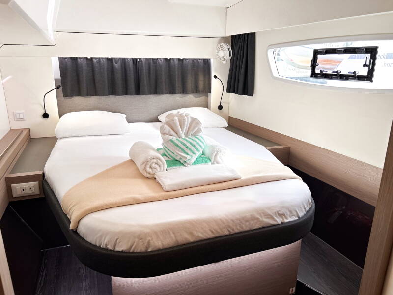 Fountaine Pajot Astrea 42 Brown Eyed Girl