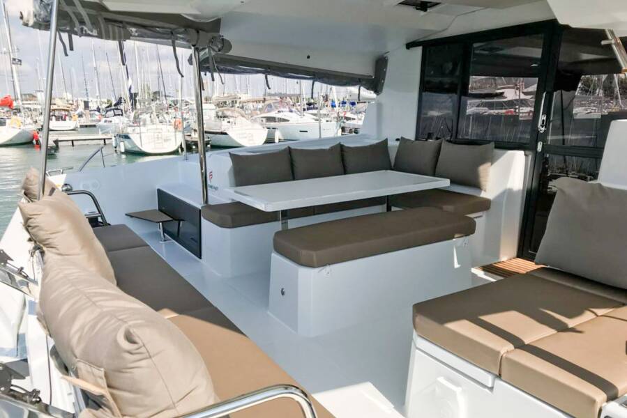 Fountaine Pajot Astrea 42 Wave