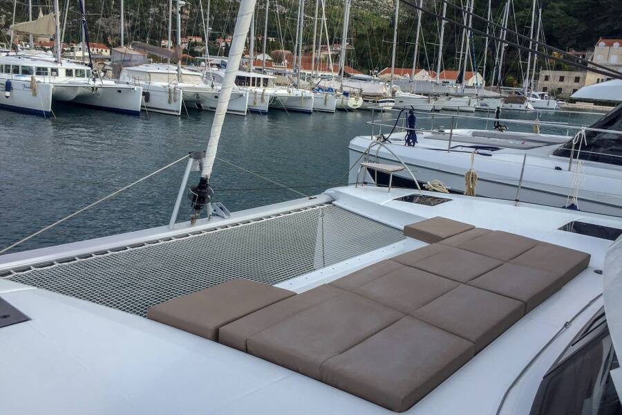 Fountaine Pajot Astrea 42 Wave