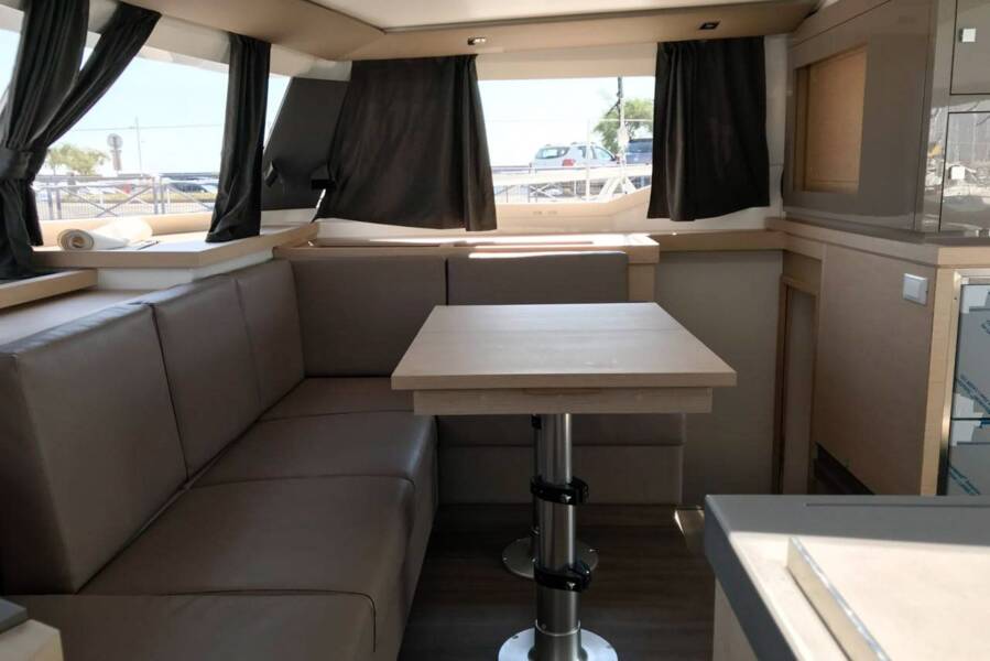 Fountaine Pajot Astrea 42 Wave