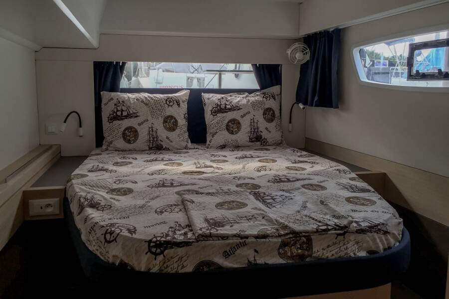 Fountaine Pajot Astrea 42 Wave