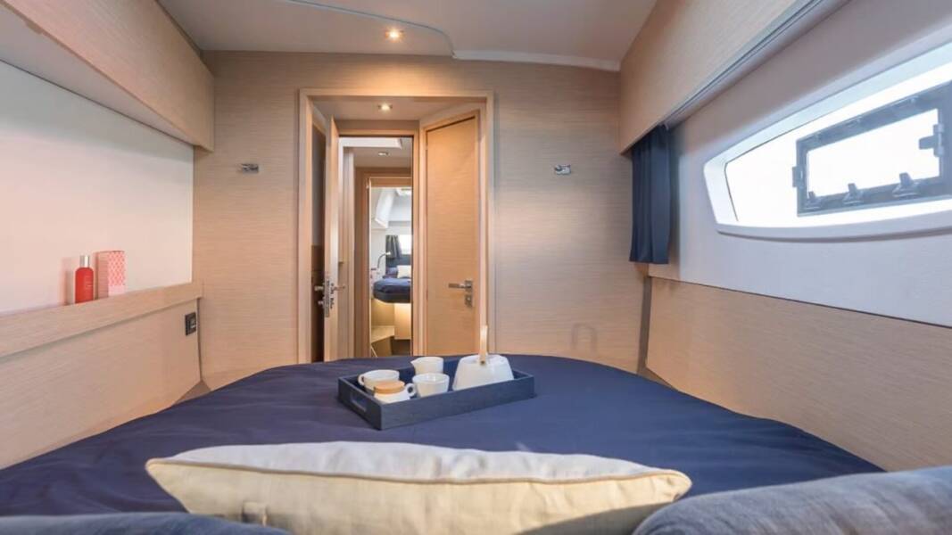 Fountaine Pajot Astrea 42 Satellite