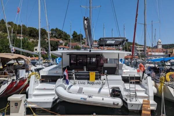 Fountaine Pajot Astrea 42 Livia Augusta