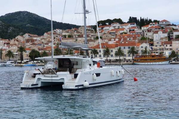 Fountaine Pajot Astrea 42 Ocean Runner