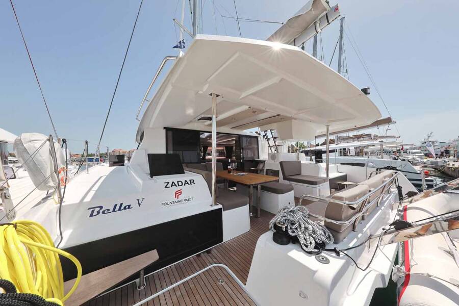 Fountaine Pajot Astrea 42 Bella V