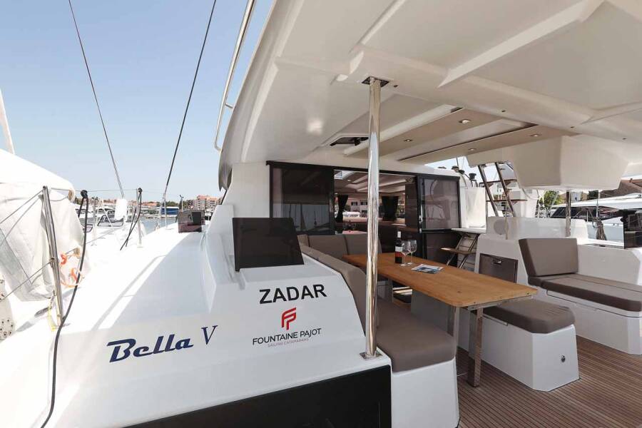 Fountaine Pajot Astrea 42 Bella V