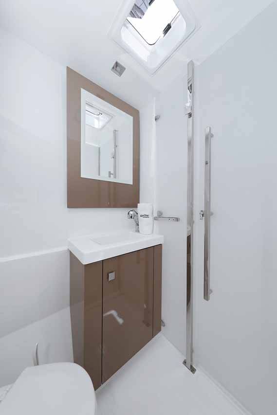 Fountaine Pajot Astrea 42 Bella V