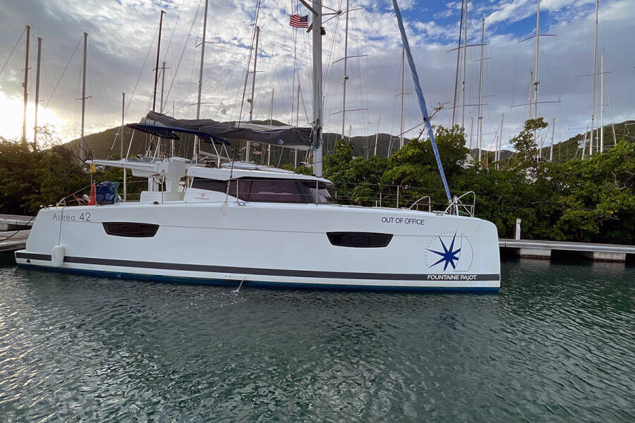 Fountaine Pajot Astrea 42 Nauti Mollie (ex. Out Of Office)