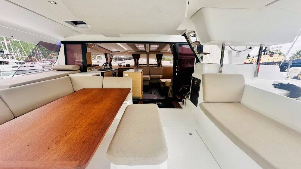 Fountaine Pajot Aura 51 Freedom