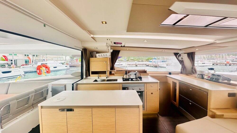 Fountaine Pajot Aura 51 Freedom