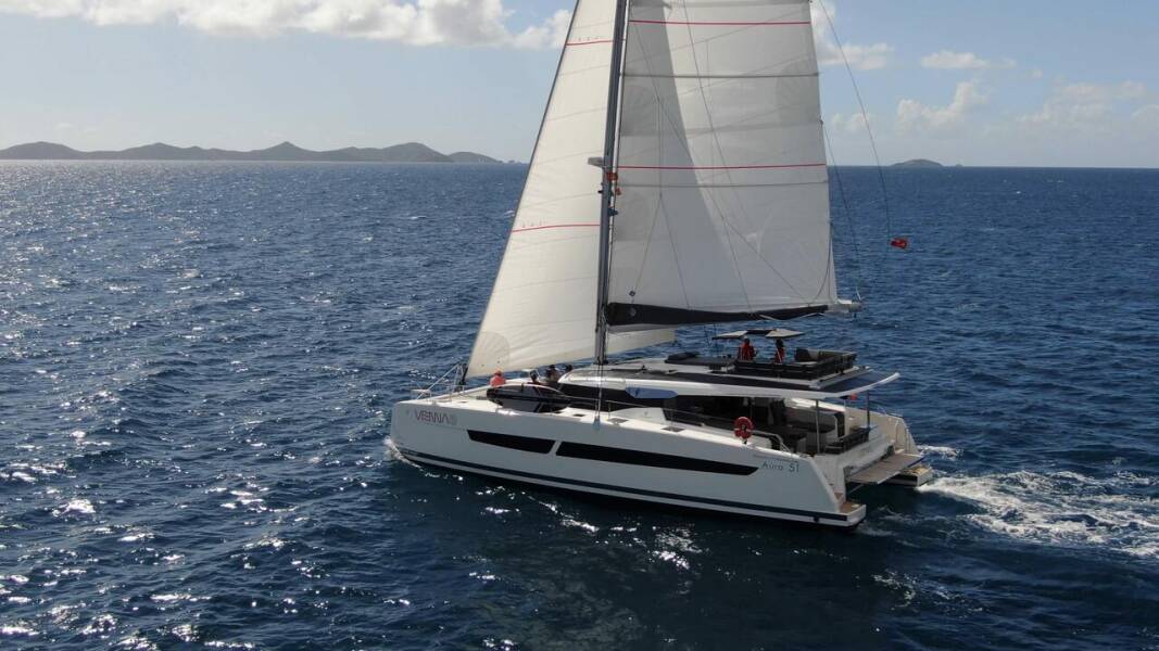 Fountaine Pajot Aura 51 