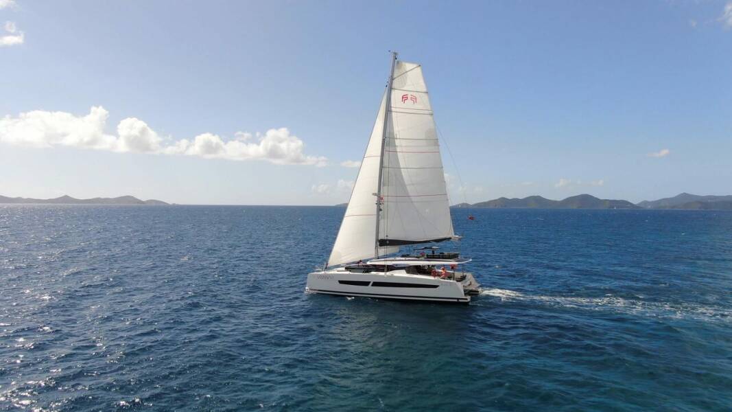 Fountaine Pajot Aura 51 