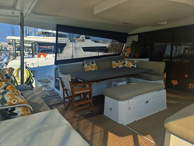 Fountaine Pajot Aura 51 Breezer 2