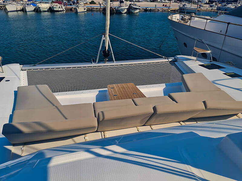 Fountaine Pajot Aura 51 Breezer 2