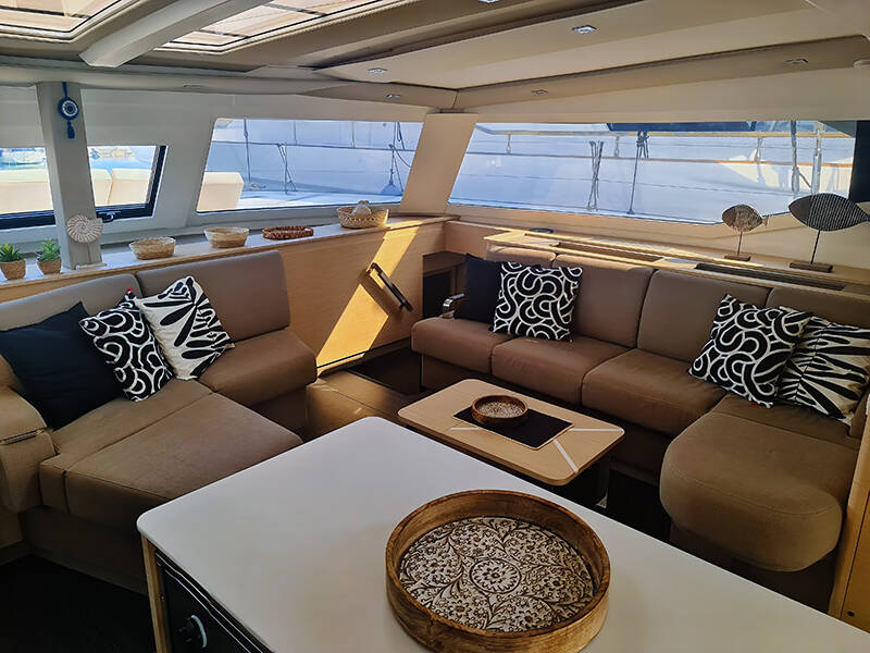 Fountaine Pajot Aura 51 Breezer 2