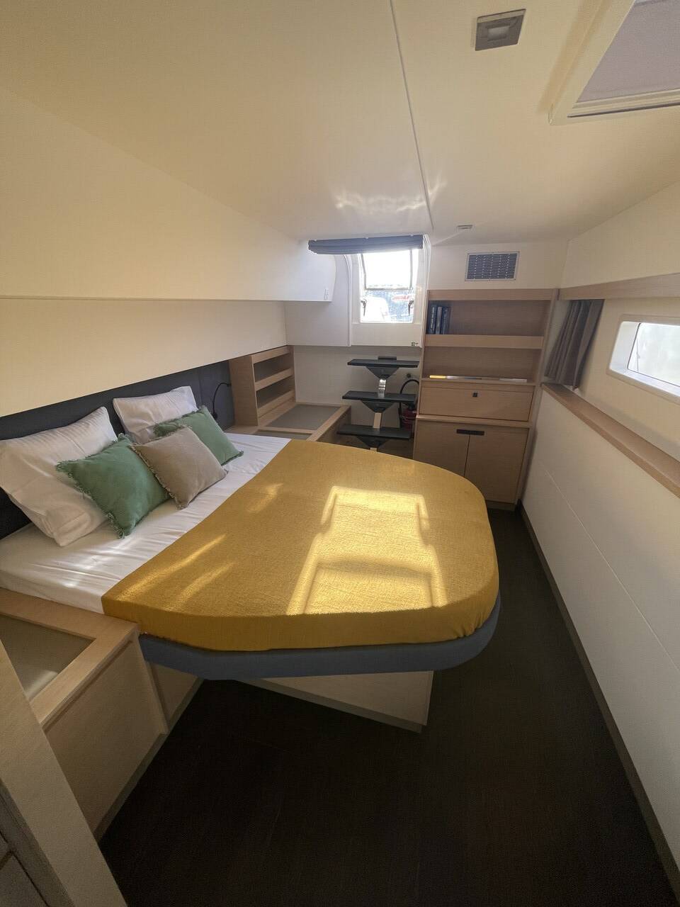 Fountaine Pajot Aura 51 Panthours