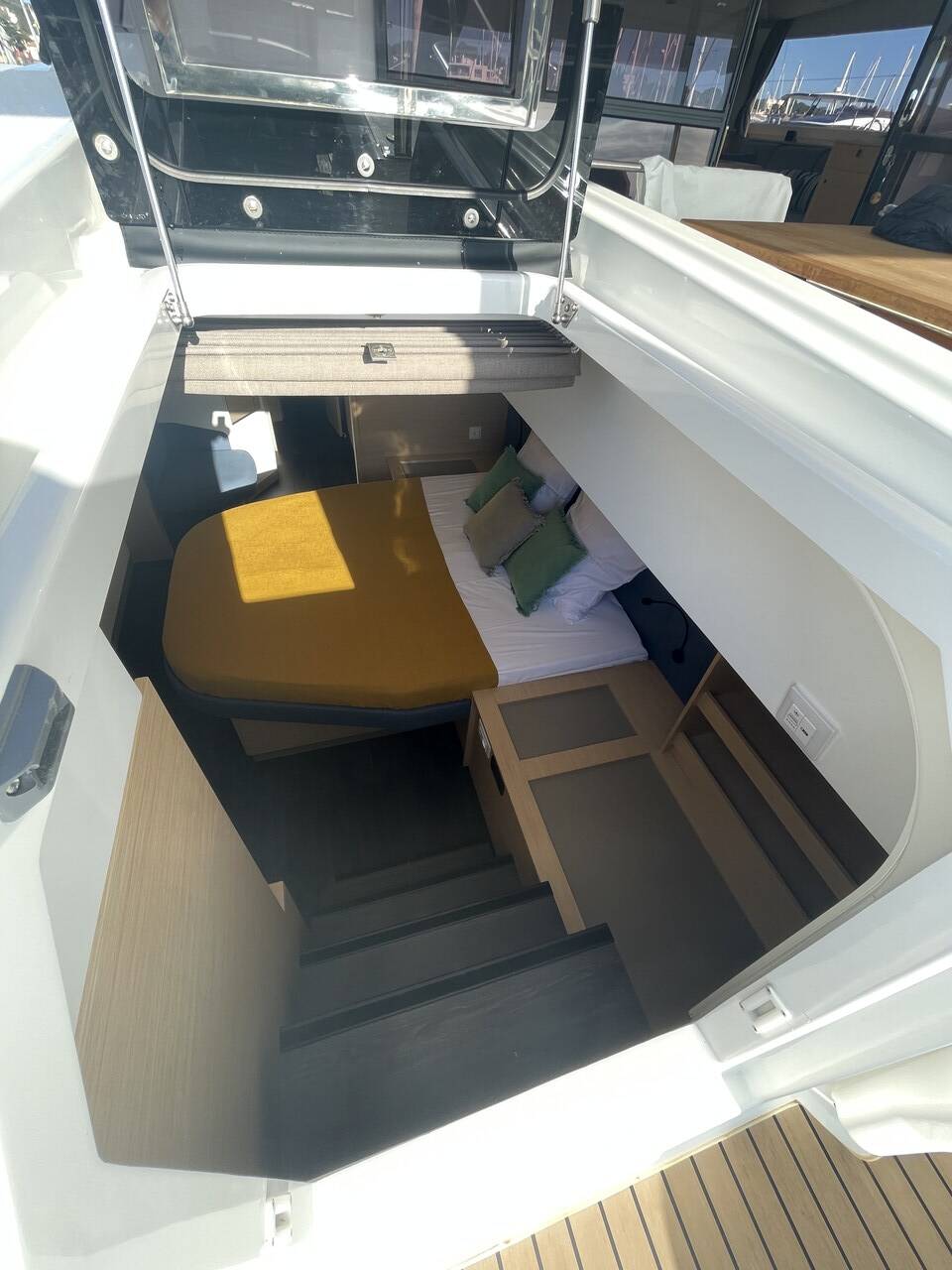 Fountaine Pajot Aura 51 Panthours