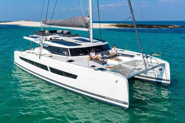 Fountaine Pajot Aura 51 Mer Sea