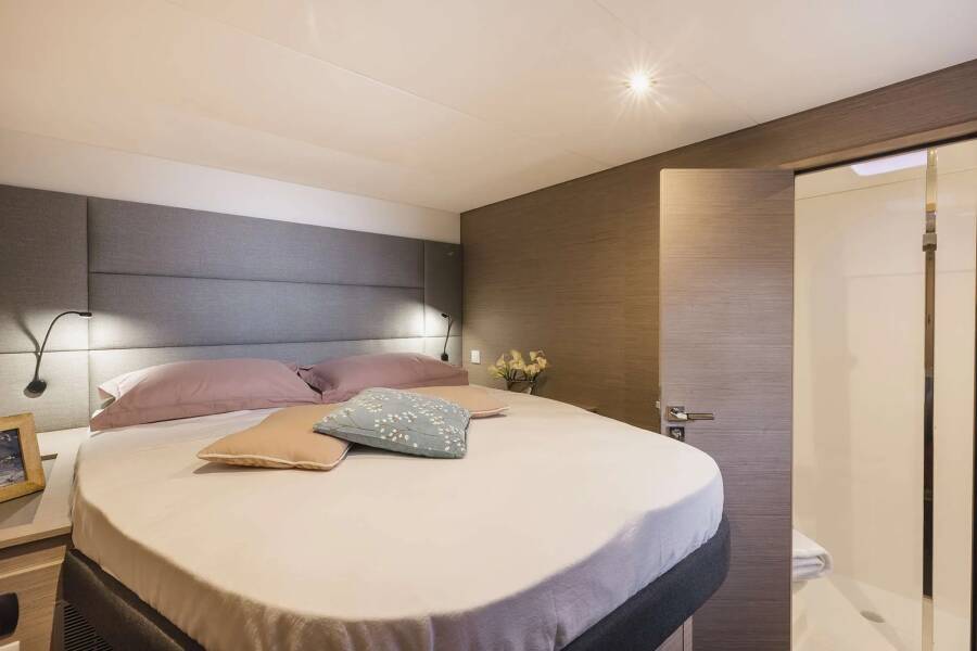 Fountaine Pajot Aura 51 The Big Leboatski