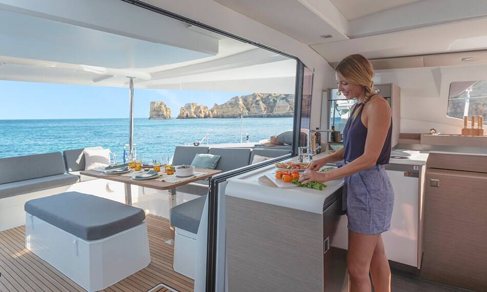 Fountaine Pajot Elba 45 Debriefed