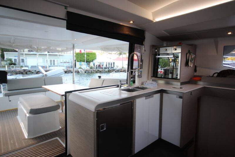 Fountaine Pajot Elba 45 Ruckus