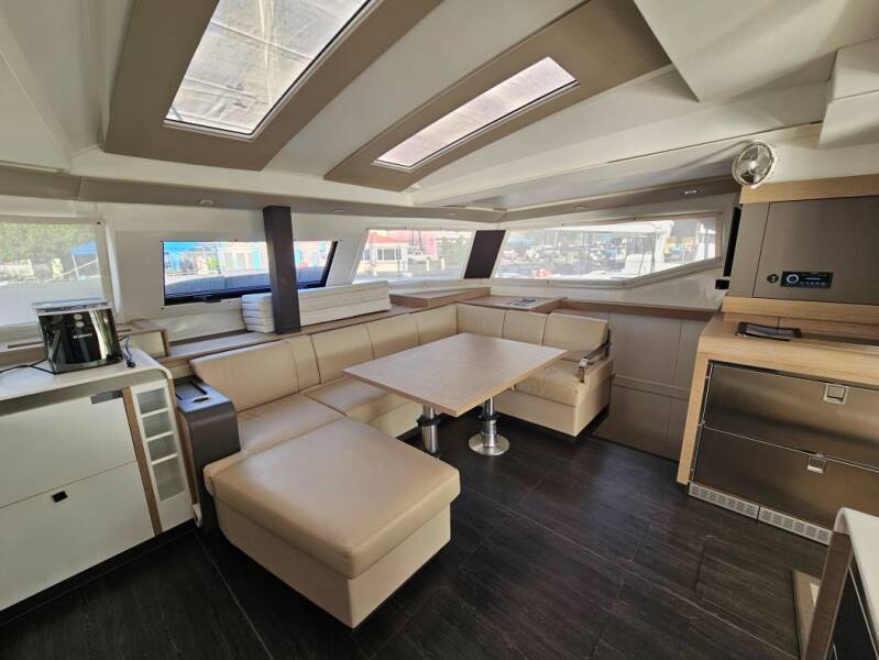 Fountaine Pajot Elba 45 The Happy Heifer