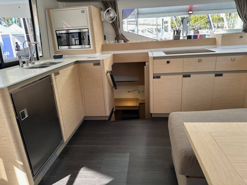 Fountaine Pajot Elba 45 Aboat Time