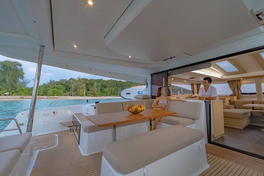 Fountaine Pajot Elba 45 Chammak Challo