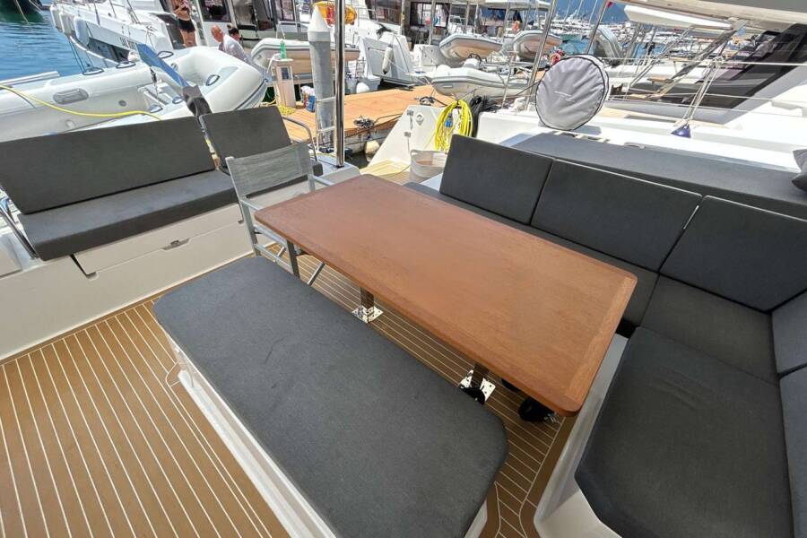 Fountaine Pajot Elba 45 Krug