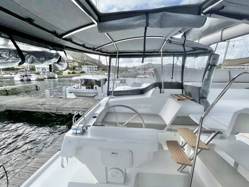 Fountaine Pajot Elba 45 Sea the World