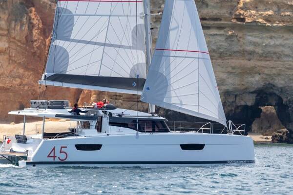 Fountaine Pajot Elba 45 White Bird