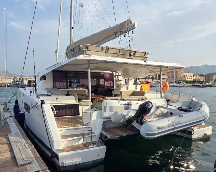 Fountaine Pajot Elba 45 Fugu II