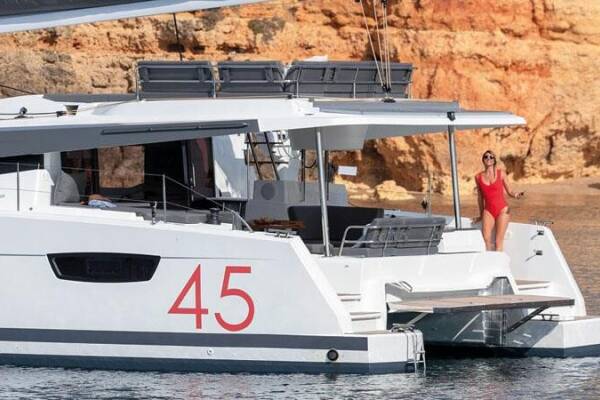 Fountaine Pajot Elba 45 Heidsieck