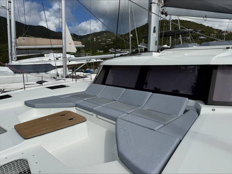 Fountaine Pajot FP 44 Maestro Scarlet Ibis II