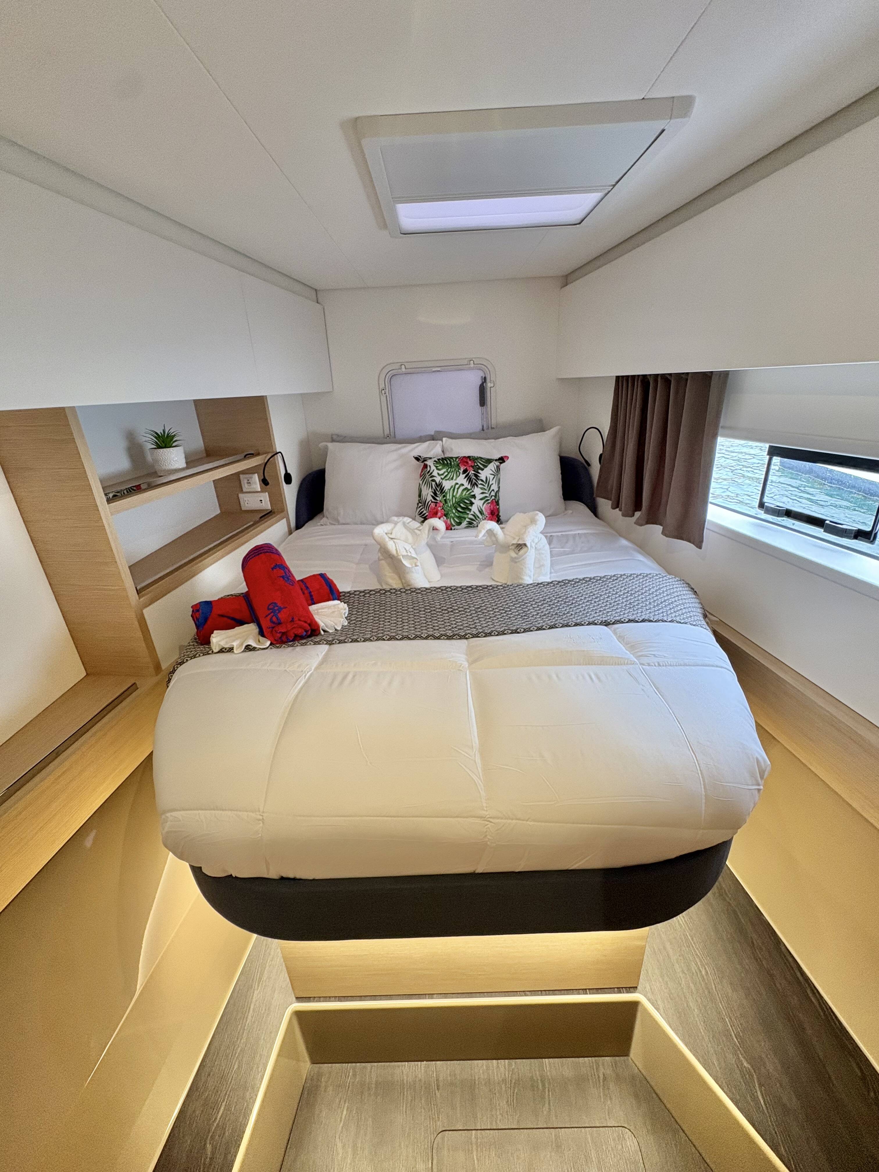 Fountaine Pajot FP 44 Quatuor Emma Rose