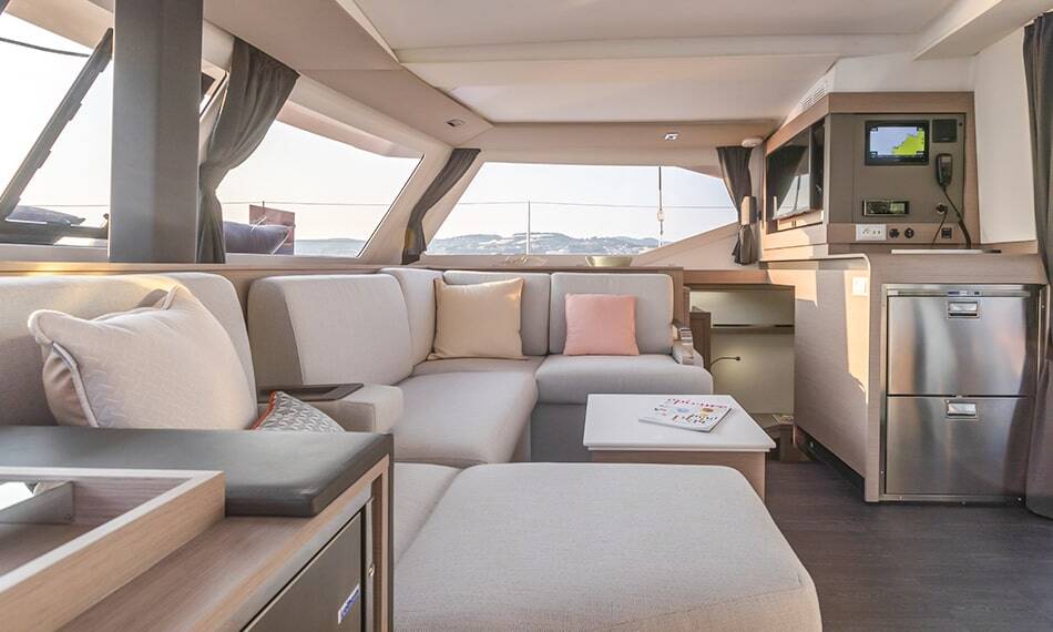 Fountaine Pajot Isla 40 NOMAD