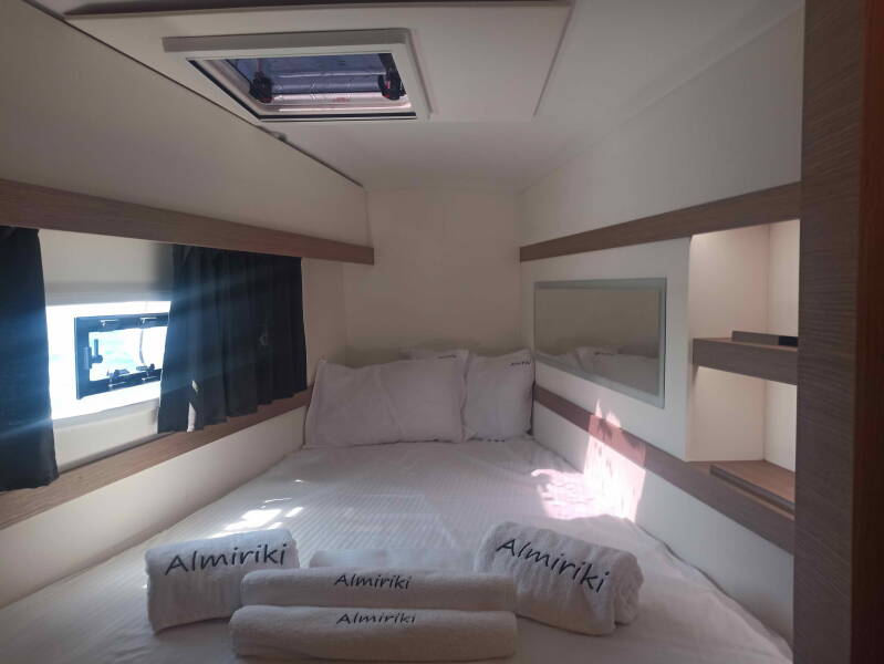 Fountaine Pajot Isla 40 Almiriki